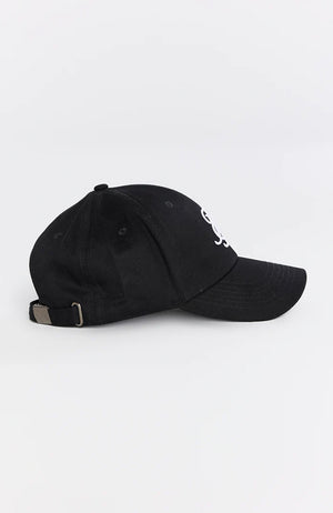 Siksilk Essential Pitcher Cap - Black